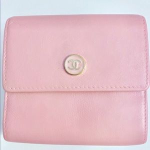 CHANEL PINK TRIFOLD WALLET GREAT CONDITION VINTAGE